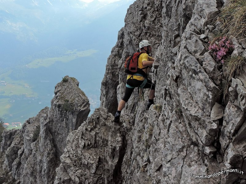 33 Ferrata MAURIZIO Anticima est Monte Alben.JPG -           